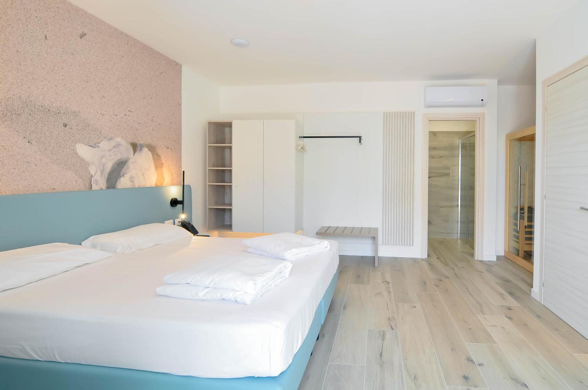 Marina Suites & Apartments 4 Stelle S Caorle Extérieur photo