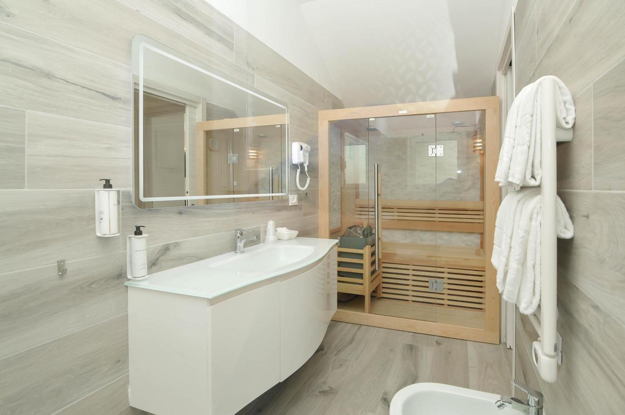 Marina Suites & Apartments 4 Stelle S Caorle Extérieur photo