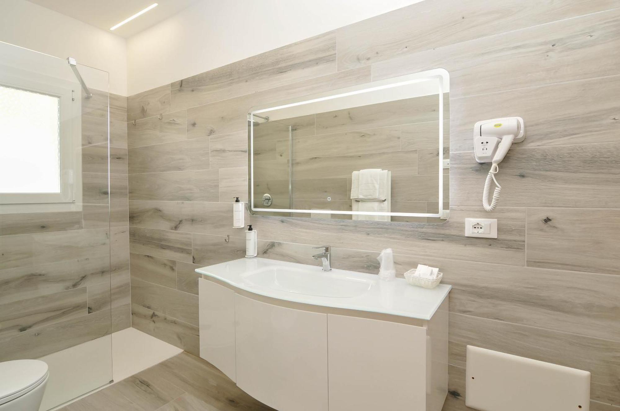 Marina Suites & Apartments 4 Stelle S Caorle Extérieur photo