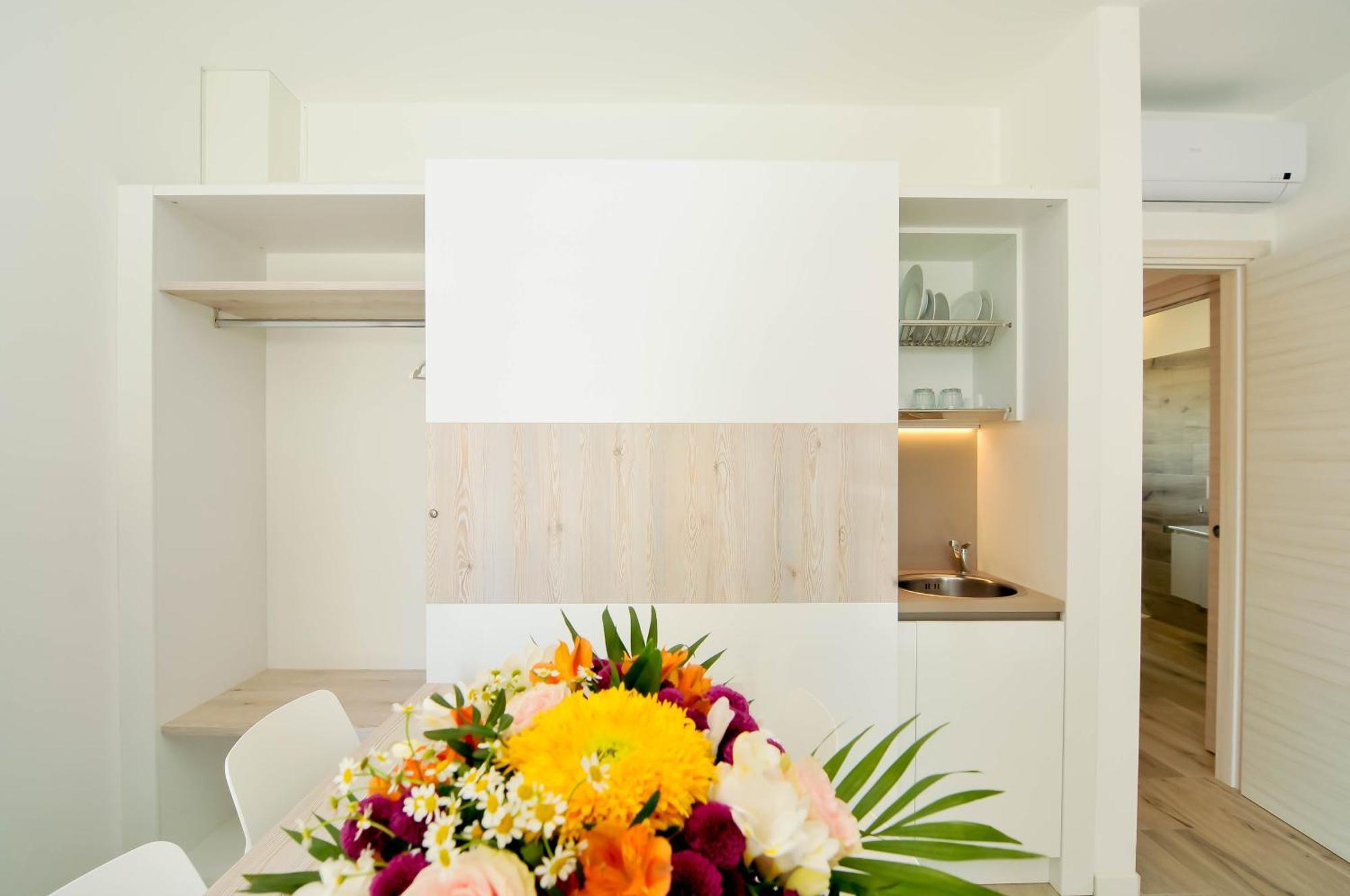 Marina Suites & Apartments 4 Stelle S Caorle Extérieur photo