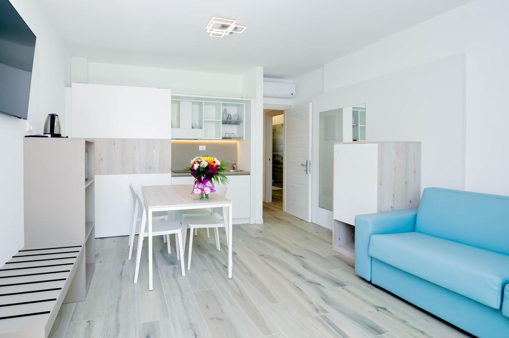 Marina Suites & Apartments 4 Stelle S Caorle Extérieur photo