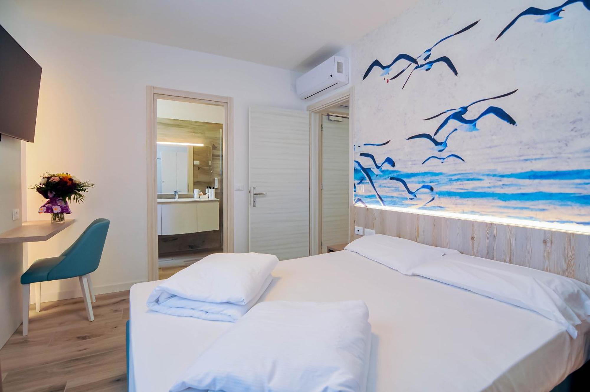 Marina Suites & Apartments 4 Stelle S Caorle Extérieur photo